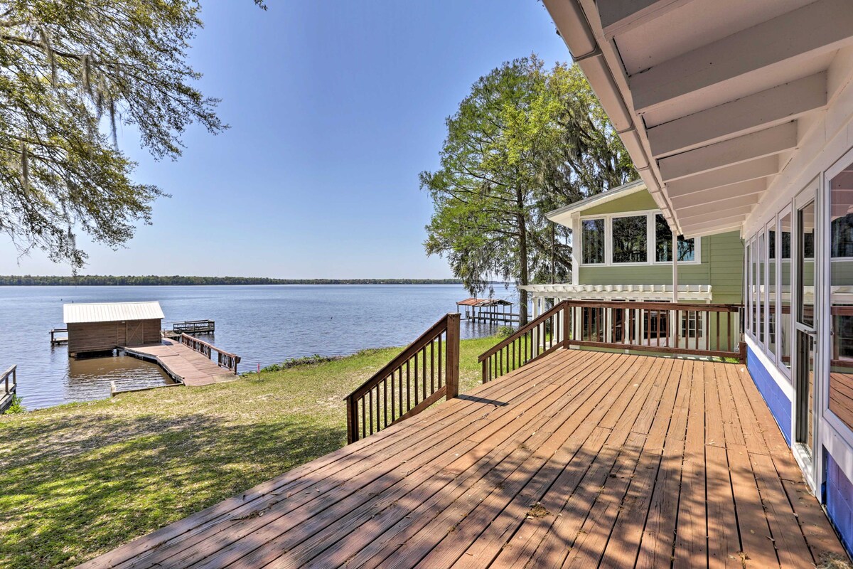 Peaceful Escape w/ Boat Dock on Lake Talquin!