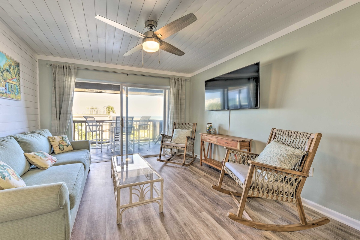 Fernandina Beach Condo ~ 1 Mi to Golf Courses