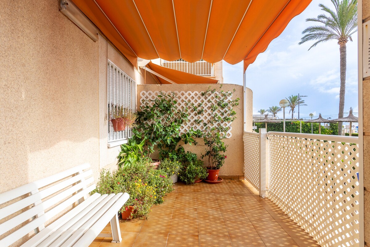 50 m away from the beach! Appartement for 7 ppl.