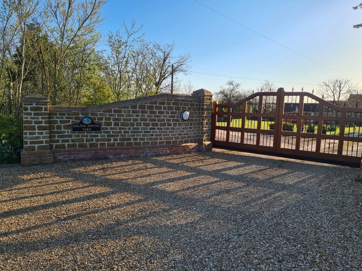 Paddock Cottage - Thorpe Arnold, Melton Mowbray