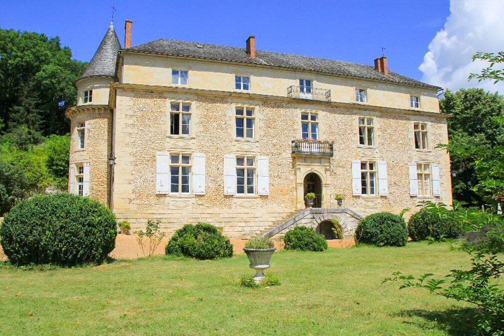 Chateau Des Bois