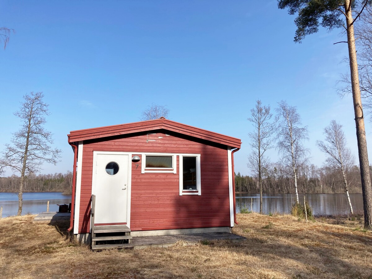 Holiday home with lovely views of the lake Hängasjön