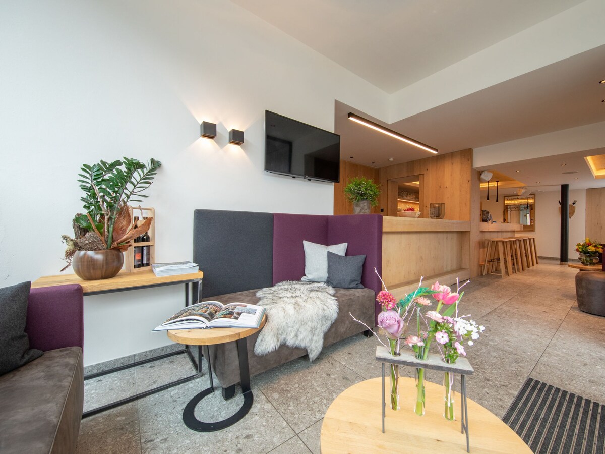 Emma Deluxe Aparthotel by Interhome