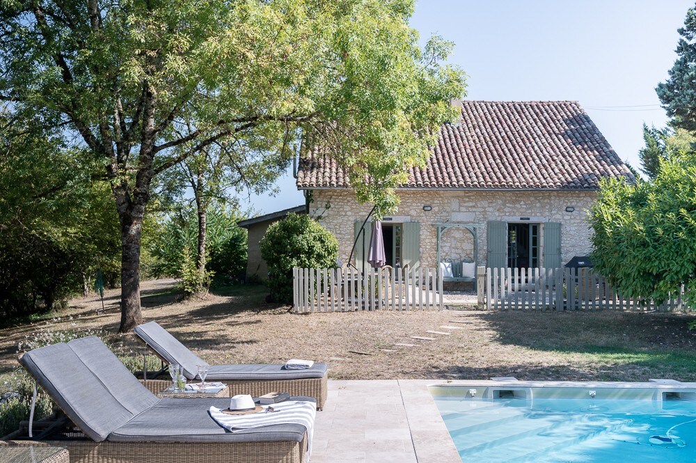 Pear and Peach Cottages