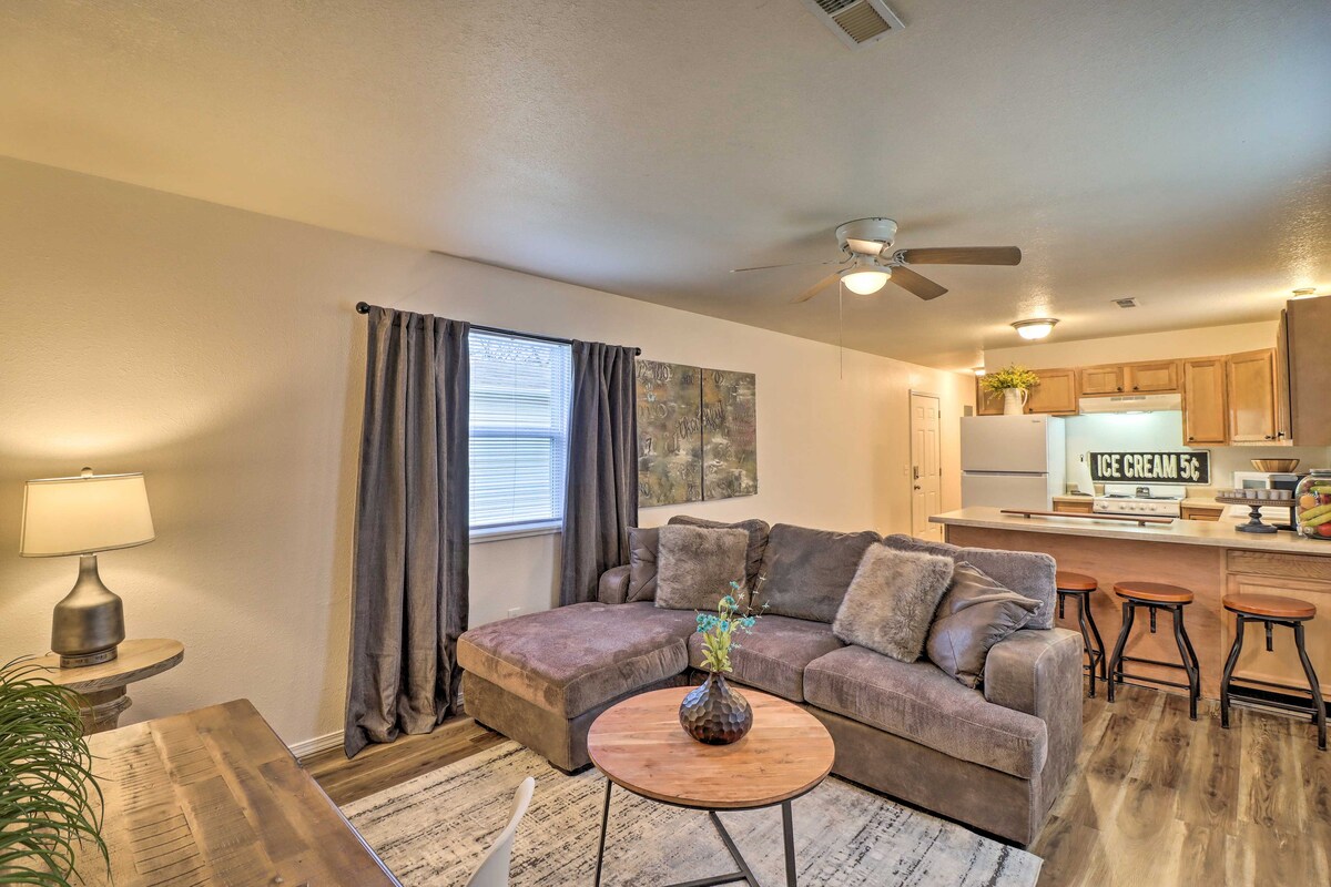 Pet-Friendly West Plains Pad < 1 Mi to Dtwn!