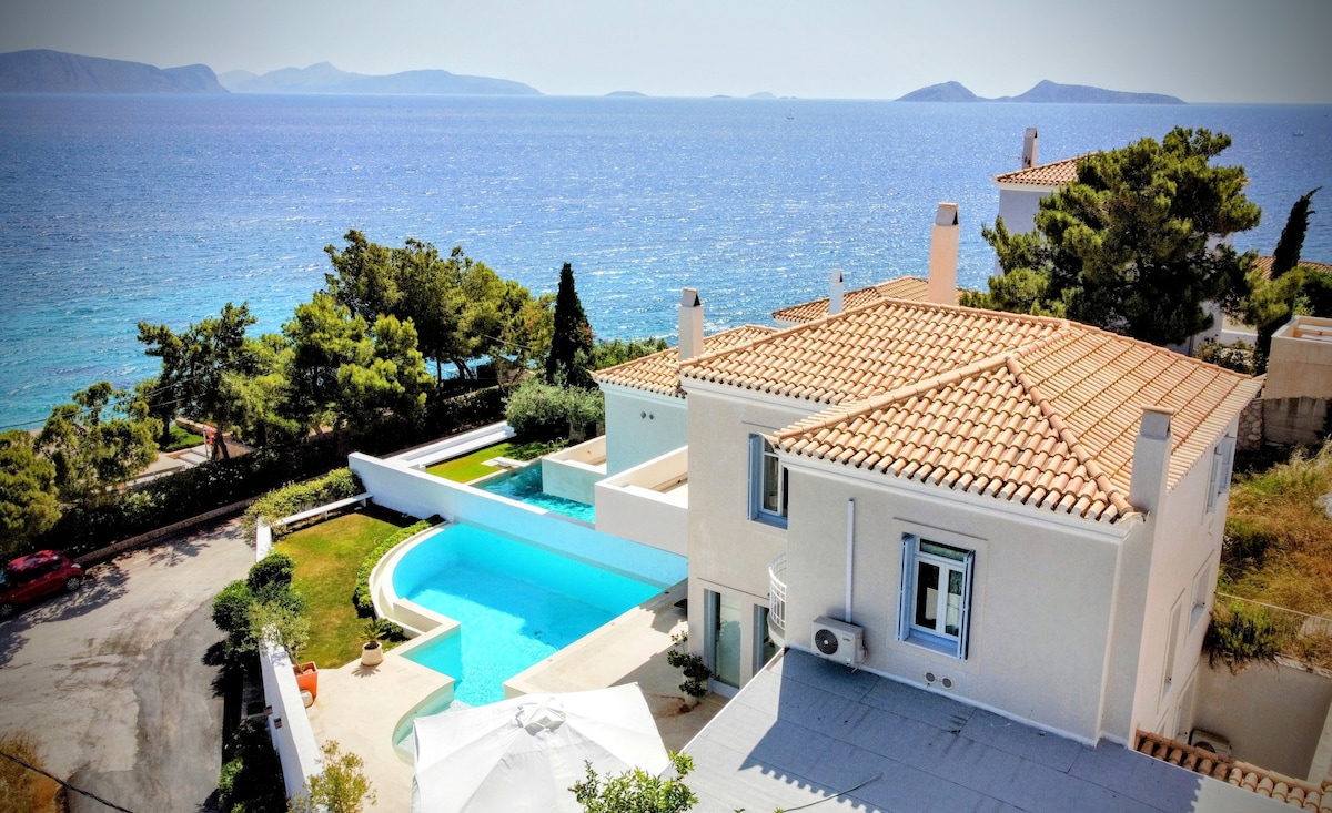 Unique seafront pool villa with infinity sea view