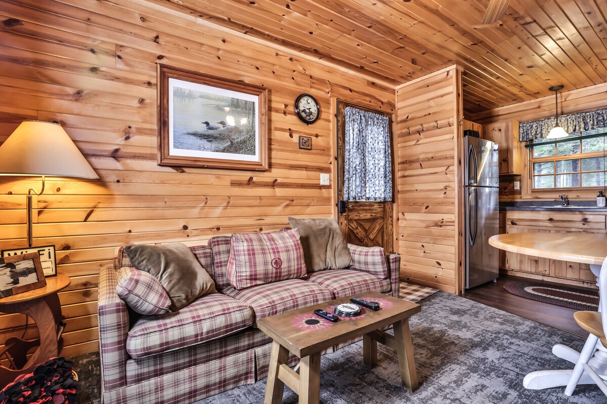 Loon Cabin-Wilderness Bay Lodge-HVH