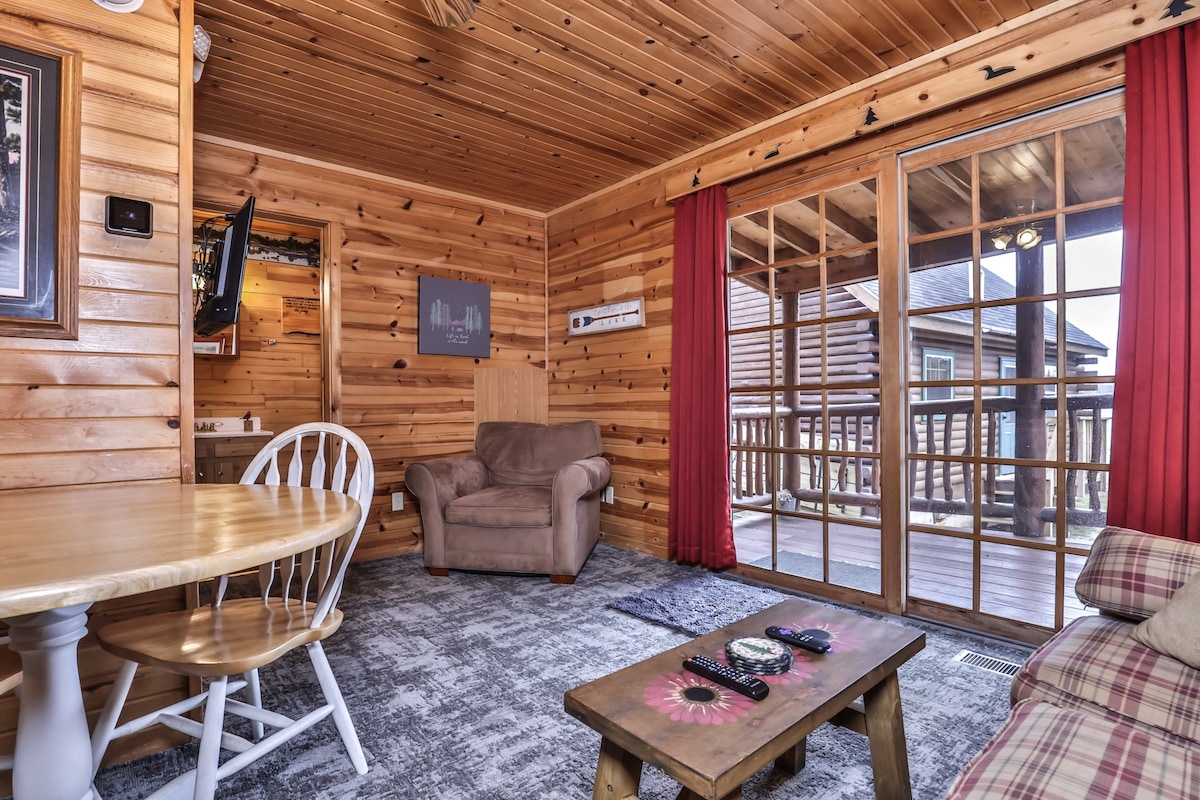 Loon Cabin-Wilderness Bay Lodge-HVH