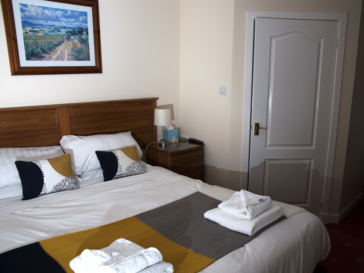 Double room Ensuite at Herdshill Guest House