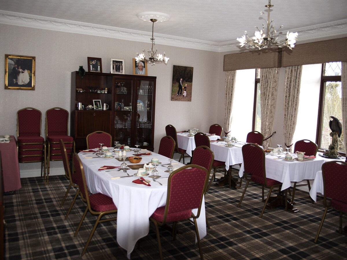 Family room Ensuite at Herdshill Guest House