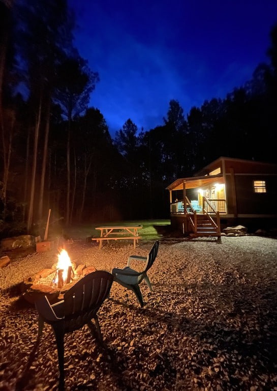 Tiny Home on 23 Private Lake Front Acres