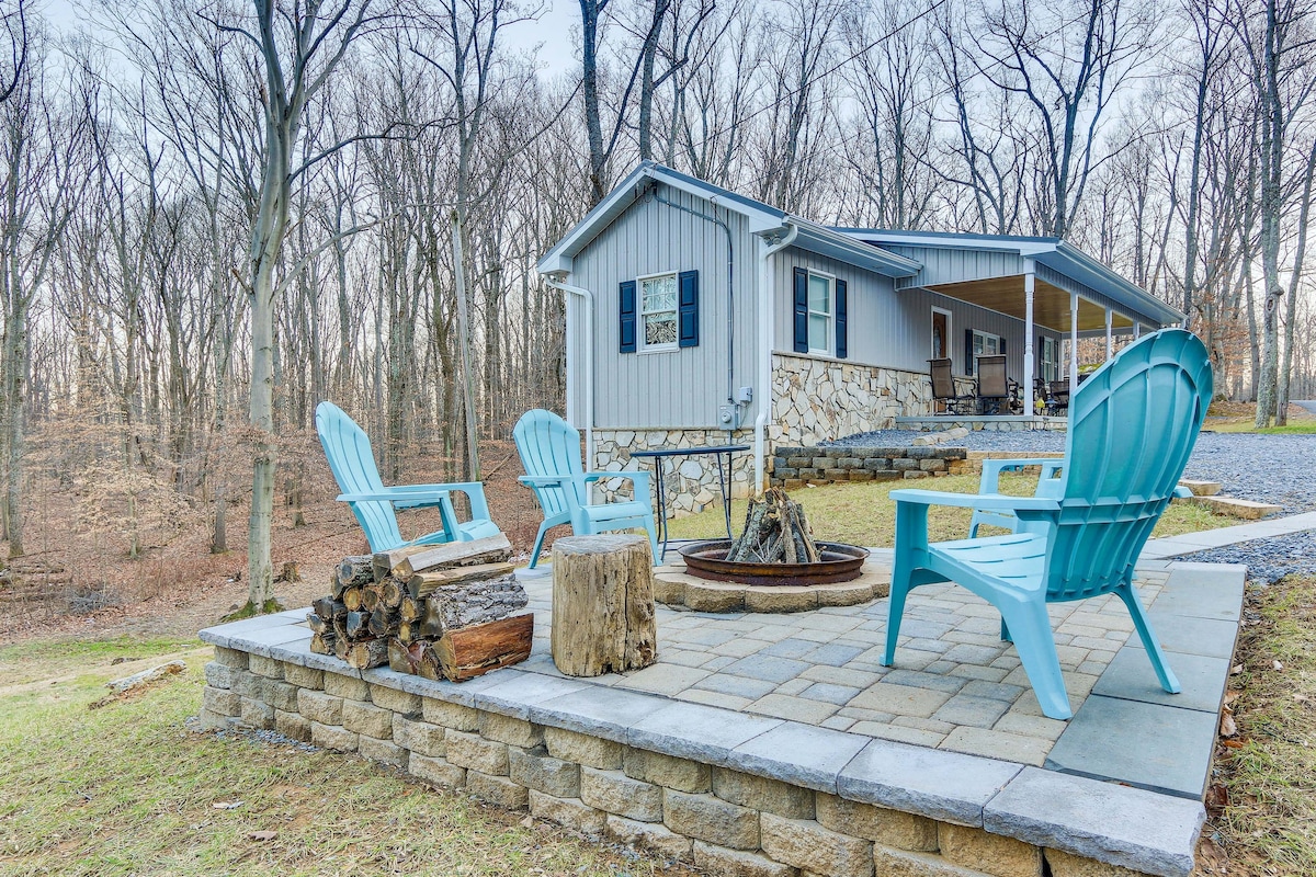 Peaceful & Secluded Knoxville Retreat w/ Deck