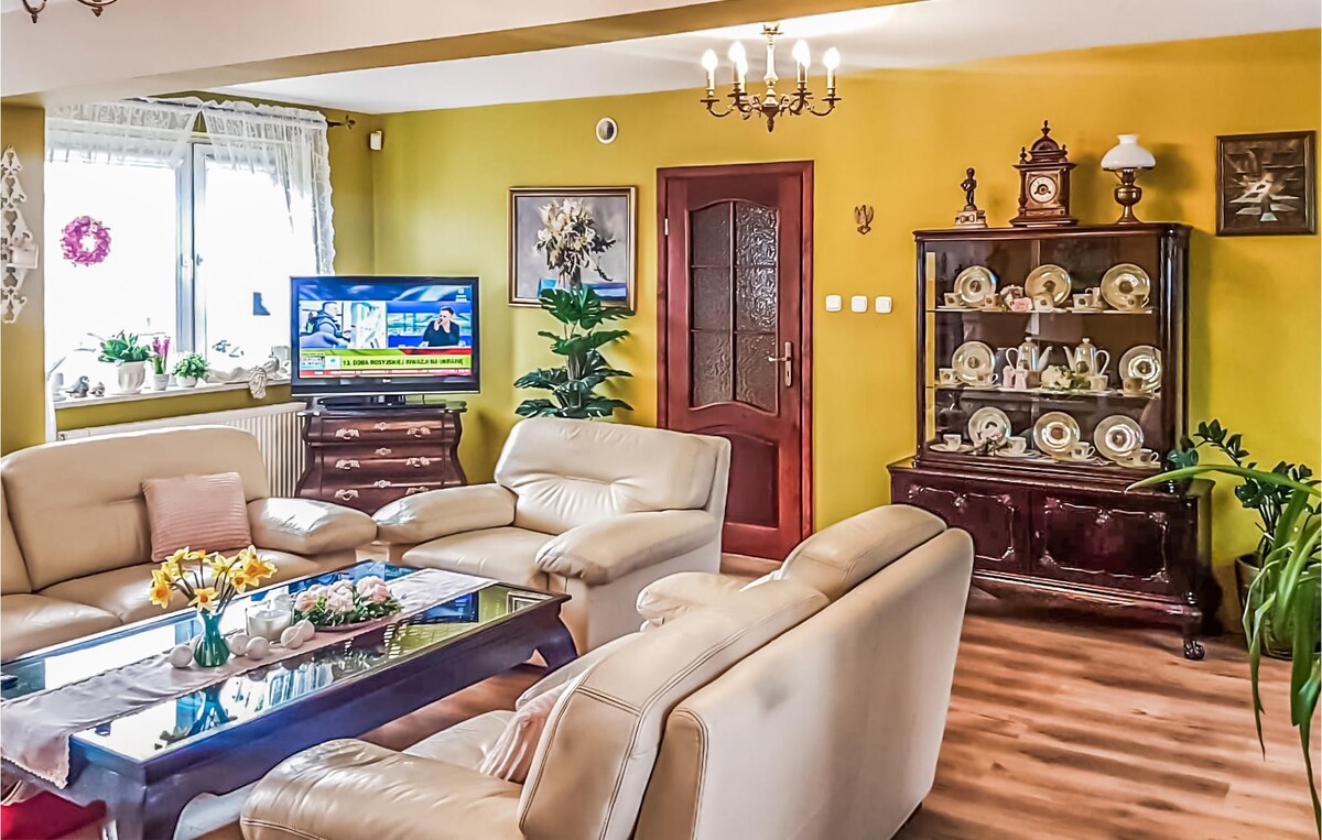 Awesome home in Raciaz with 3 Bedrooms and WiFi