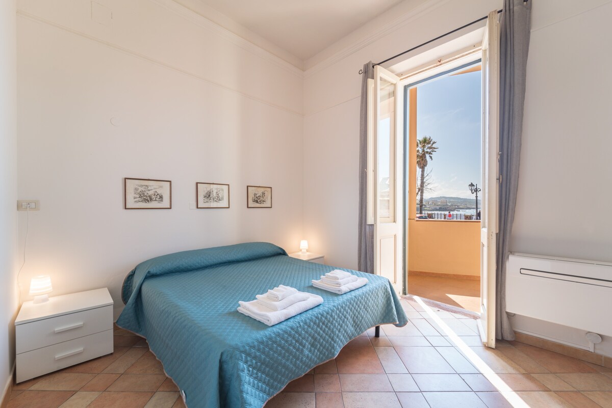 Double room-Panoramic-Ensuite-Sea view-Terrazza