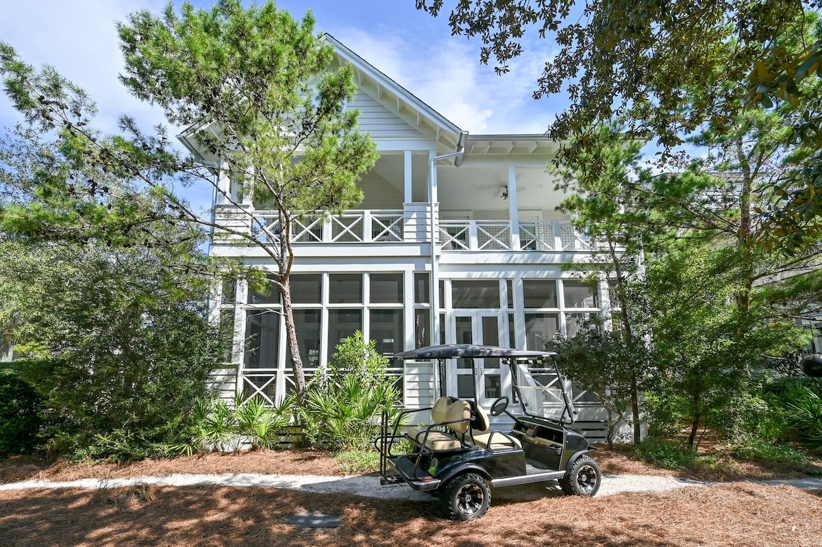 "Sunny Daze" - Private Pool - Carriage House