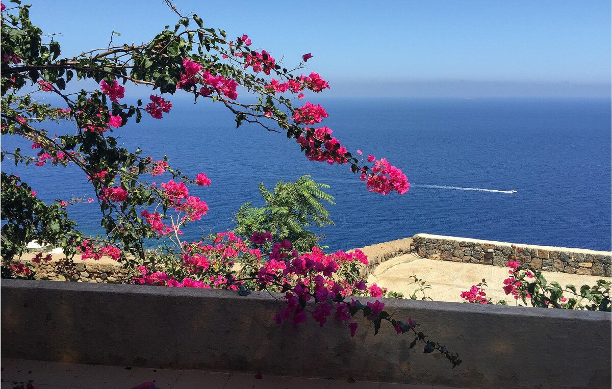 Pantelleria的美丽房源，配备无线网络