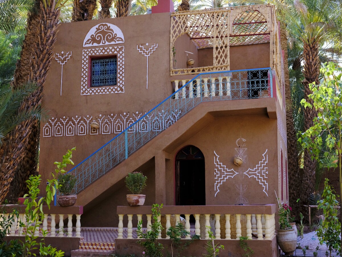 Big house for 10 ppl. with shared pool at Zagora
