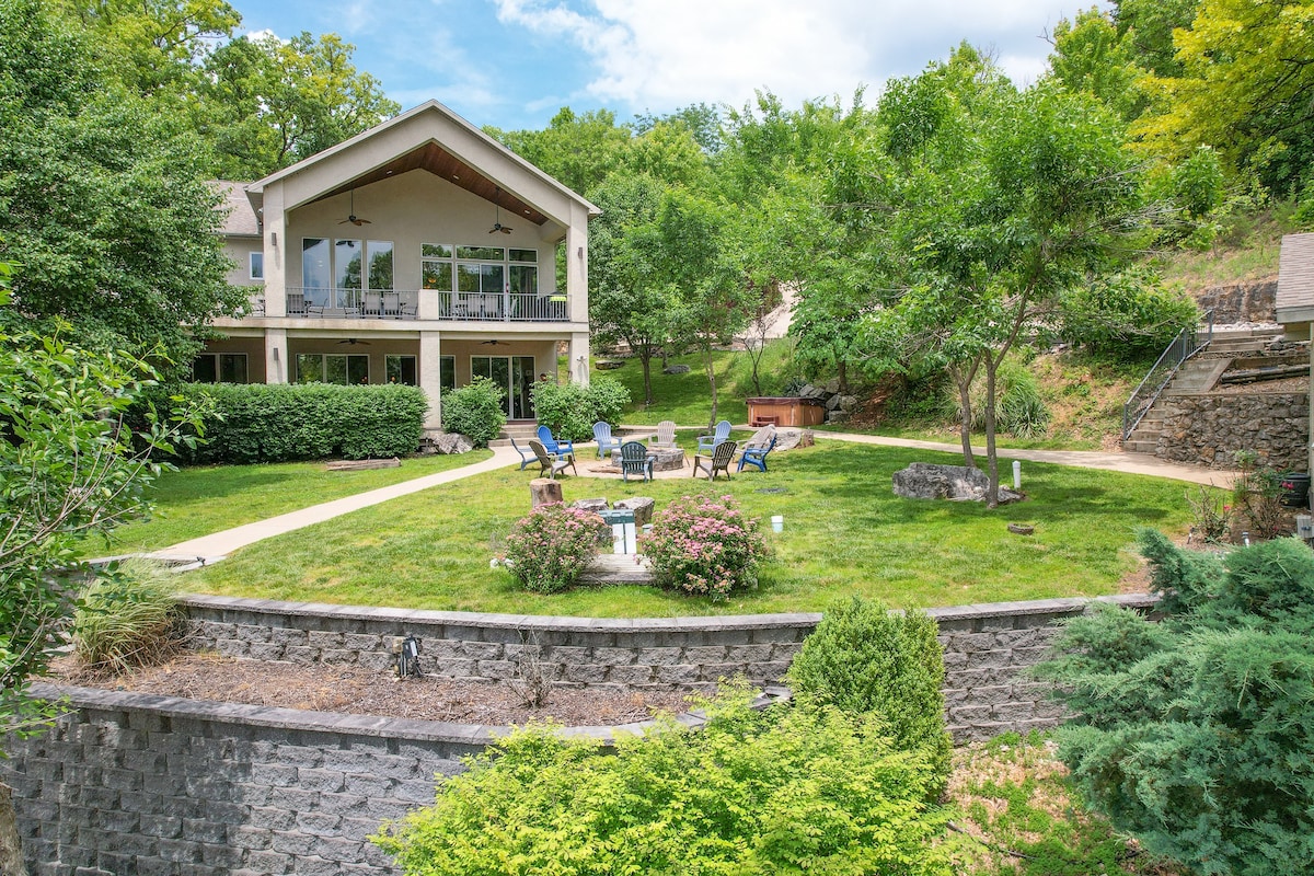 Lakefront House + Cottage with Dock