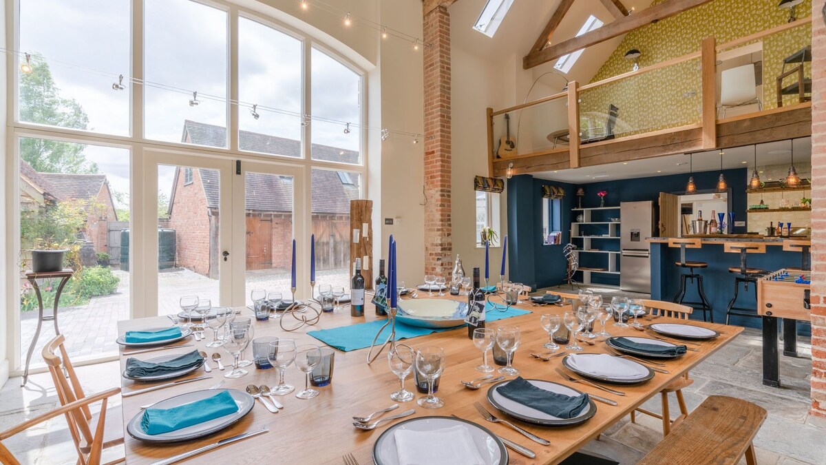 The Loft at Kington Grange, Nr Stratford up-Avon