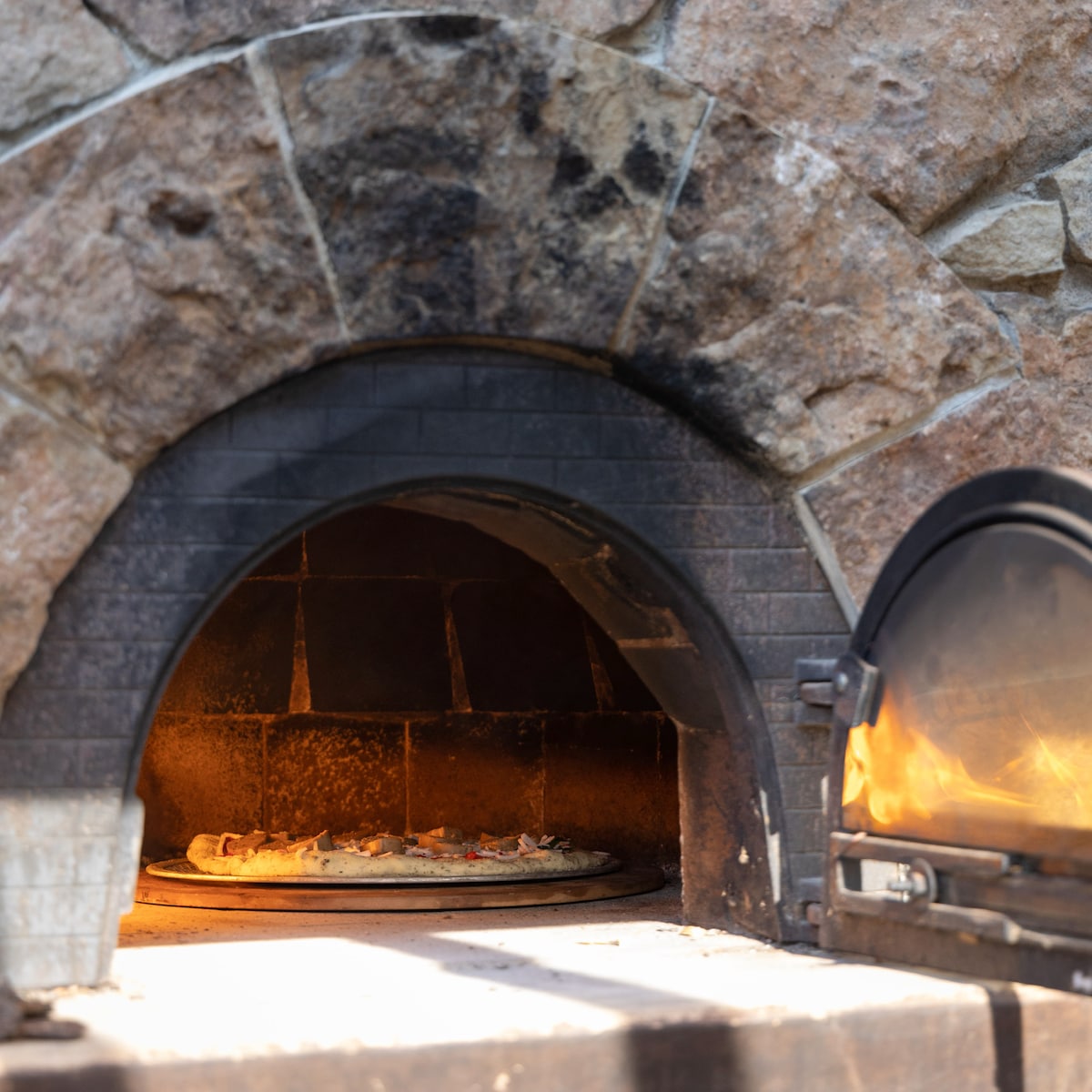 Luxe Family Retreat-Pizza Oven-Dogs-Lake < 1英里