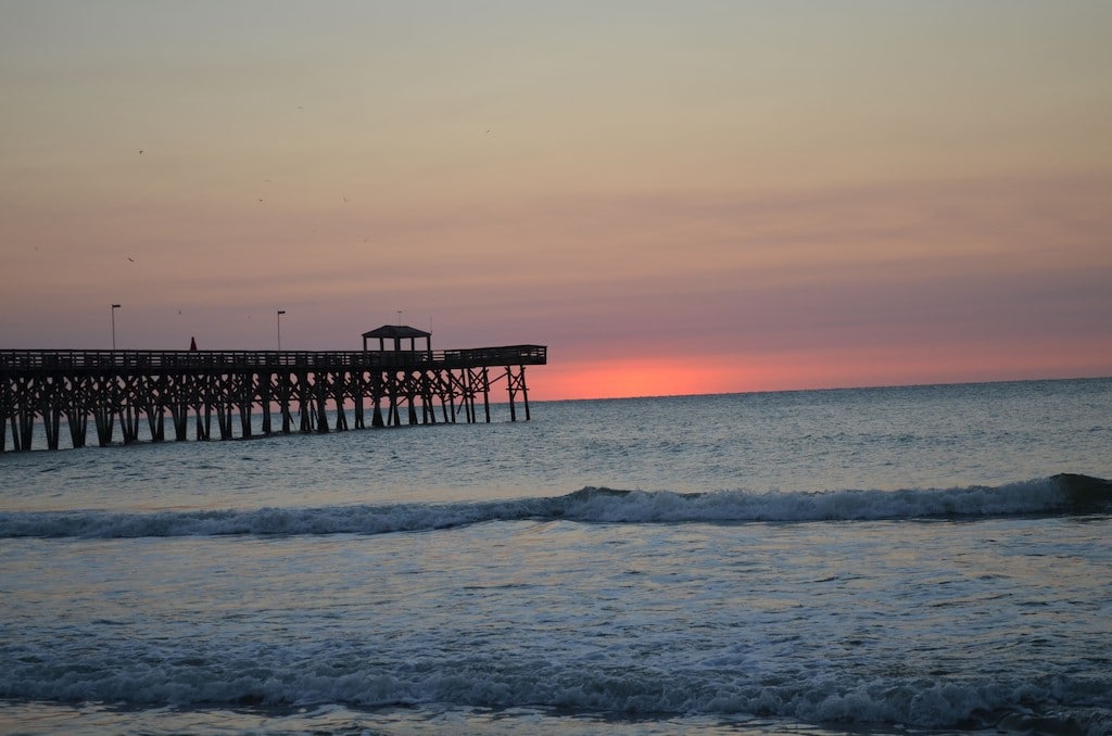 Gorgeous Condo, Ocean Front Master Bed, 2 Balconie