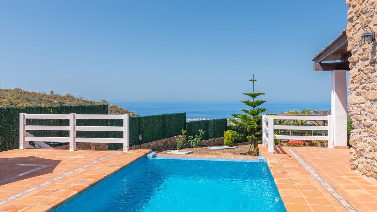 Villa Infinity Torrox by Ruralidays