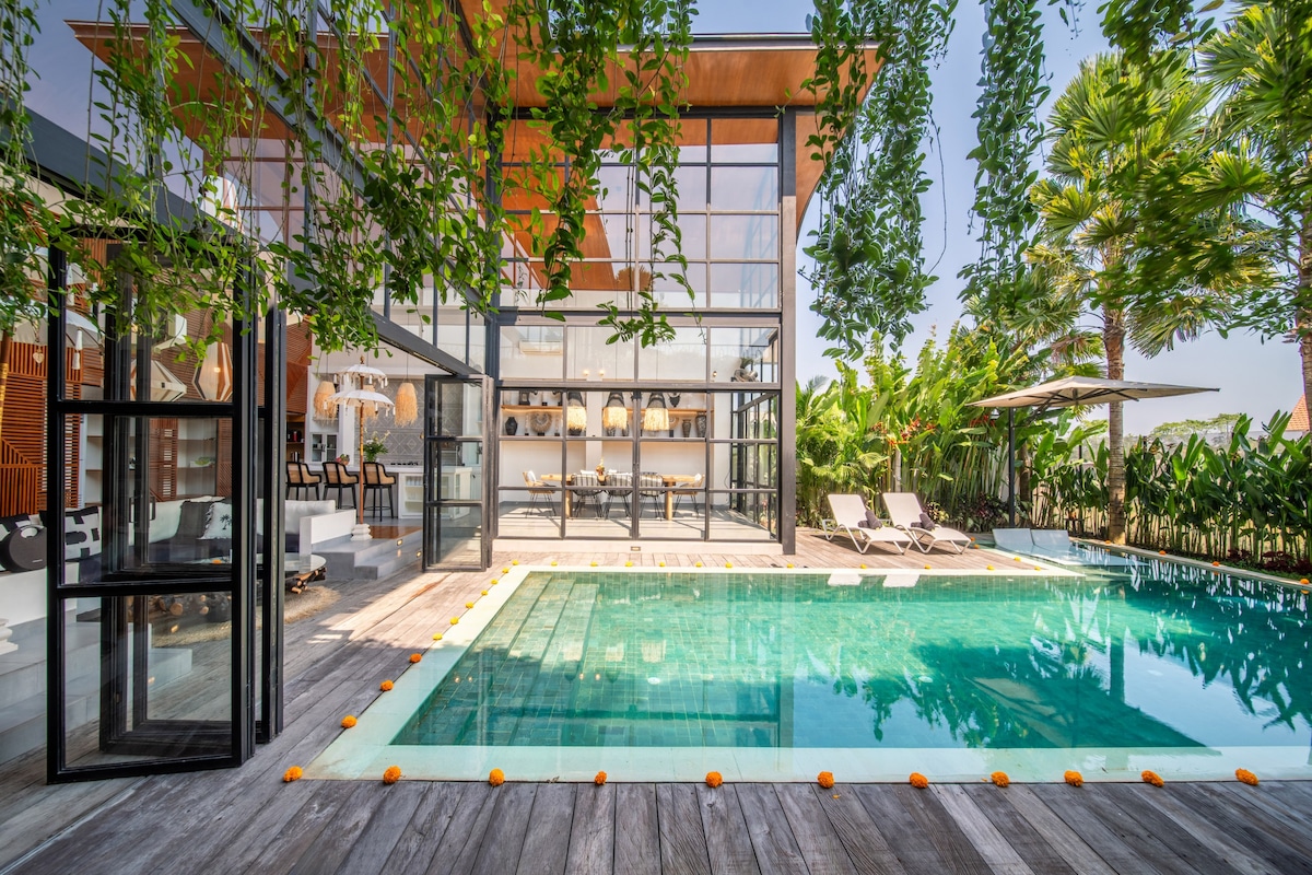 Villa Yukiko Designer, 4br, Canggu