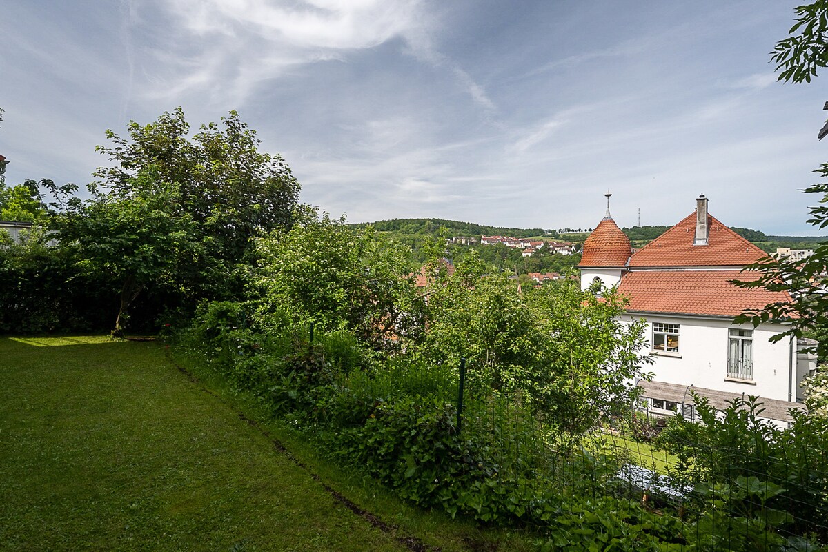 Ferienwohnung (77qm) mit Terrasse (Ferienwohnung im Eisenbergweg)