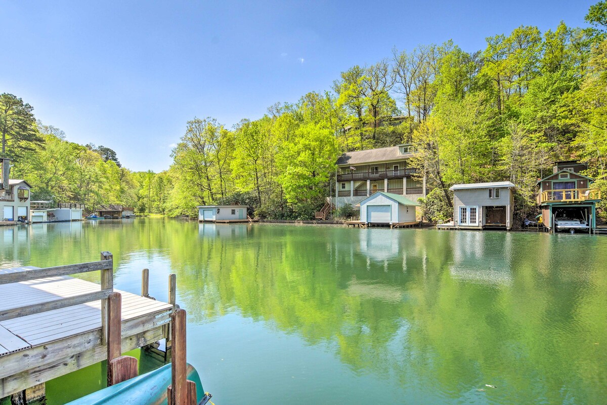 Charming Waterfront Cottage w/ Porch & Grill!