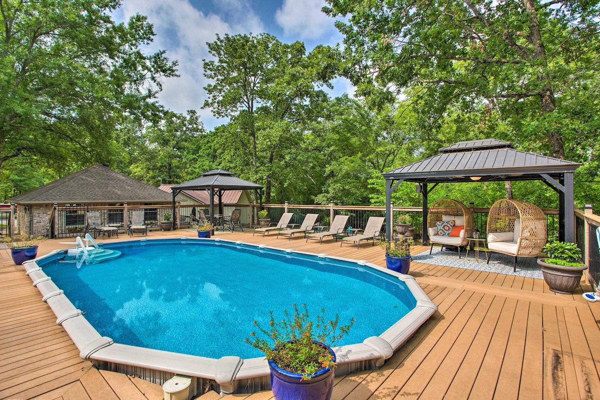 Happy Trails Hideout w/ New Bunk House &  Hot Tub!