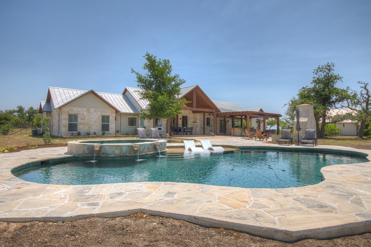 Lux Ranch w/Pool-Hottub-Firepit