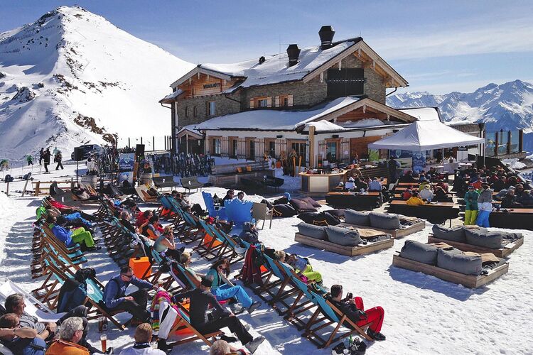 Apartment in Kaltenbach at the ski slope