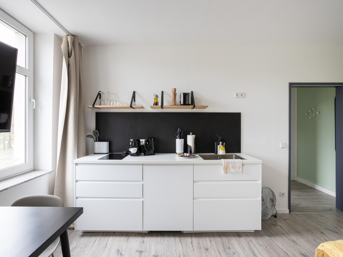 Chemnitz Hartmannstr | Suite + Bathtub