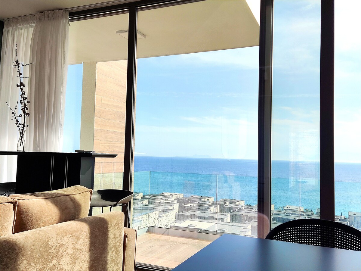 Olea Residence, Luxury sea view apartment with pri