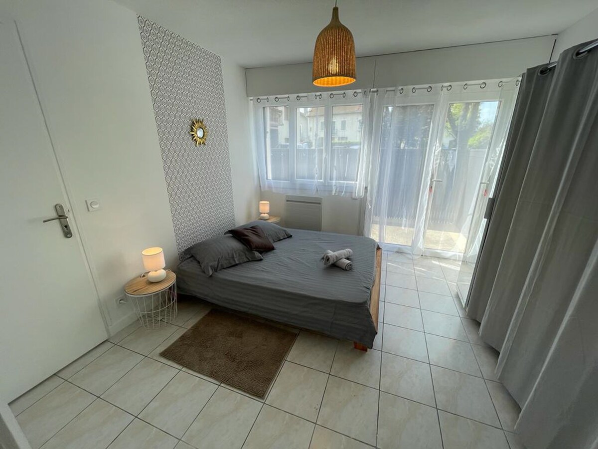 公寓Aix-les-Bains ， 1间卧室，可容纳4人。
