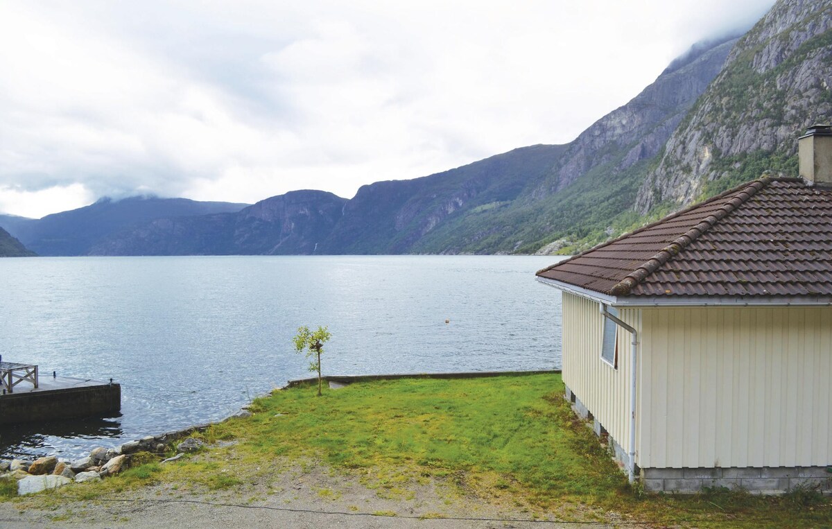 位于Eidfjord的绝佳房源，有3间卧室和无线网络