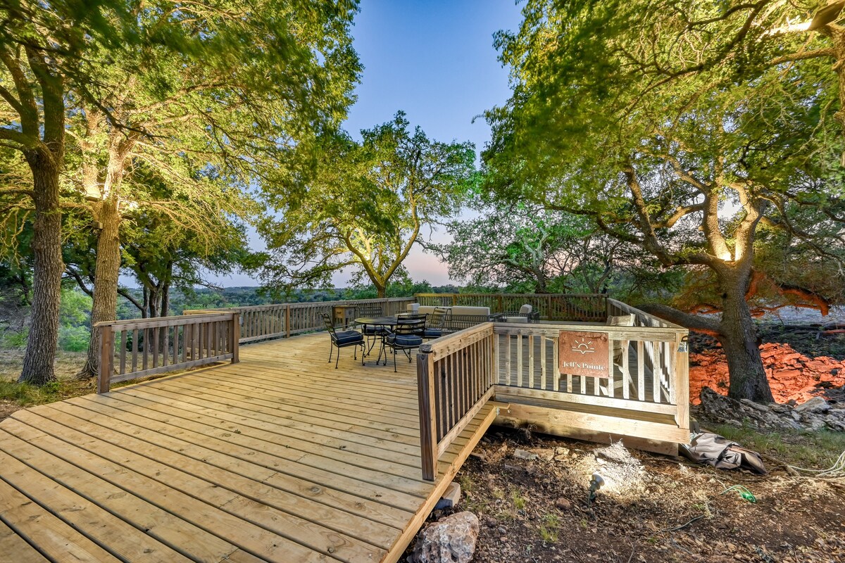 Luxury 23-AC Ranch | Hot Tub