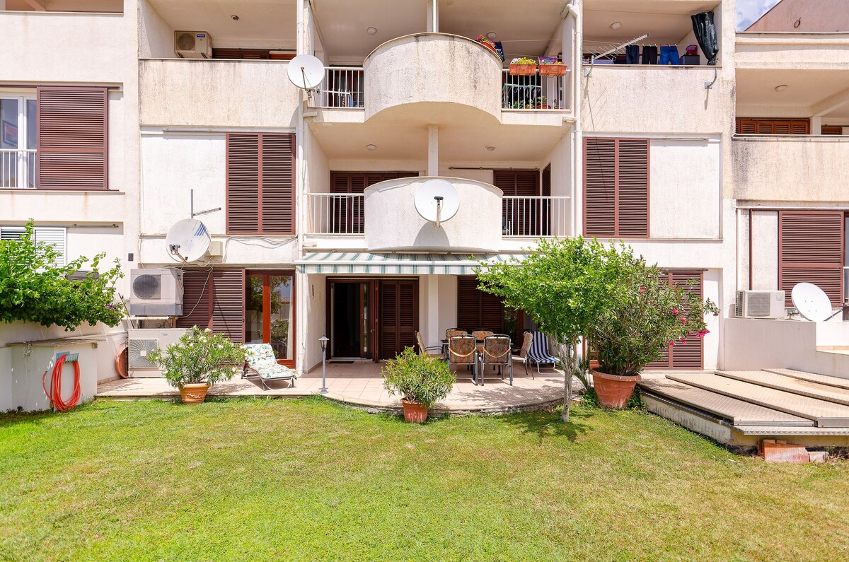 Three Bedroom Apartment, in Split, Terrace