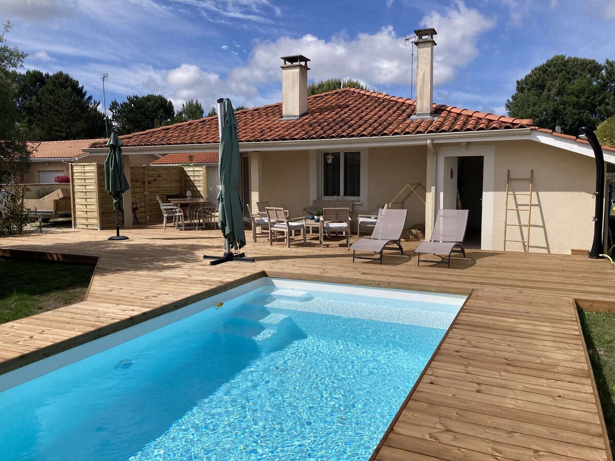 60 Fanny - Agréable villa avec piscine chauffée
