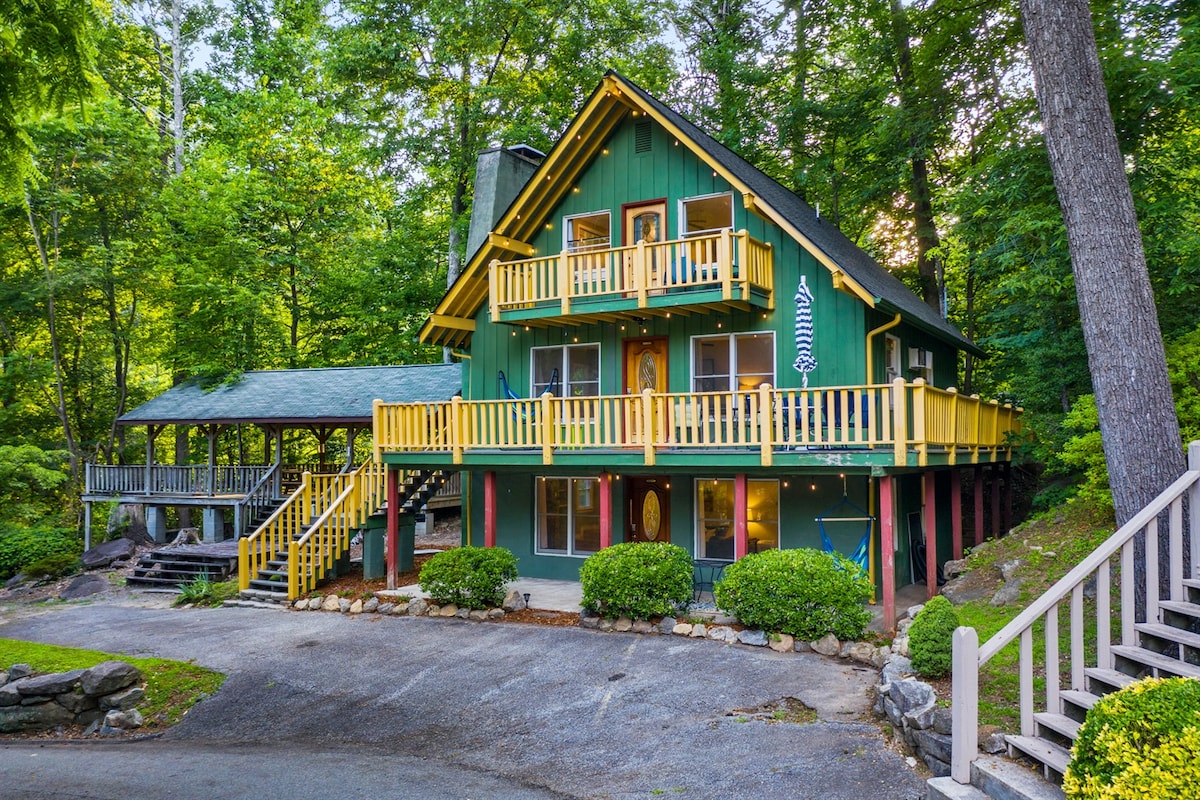 Summer Specials at Chimney Rock + Lake Lure