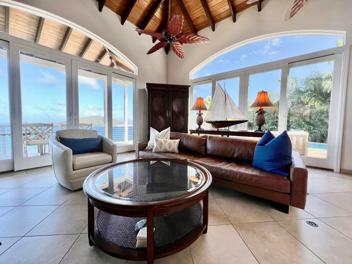 Luxury 5 Bedroom, Private Pool & Full Ocean Views