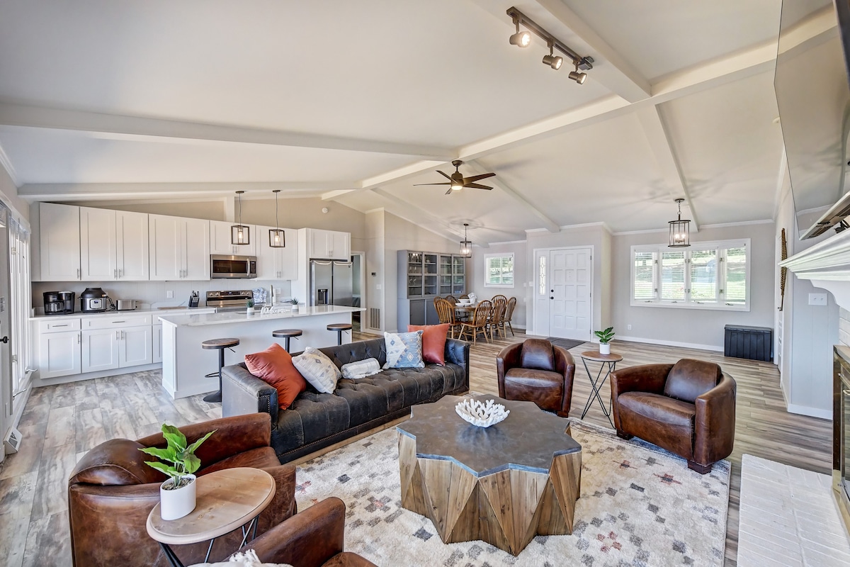 Paddle Out by AvantStay | Remodeled Ranch Home