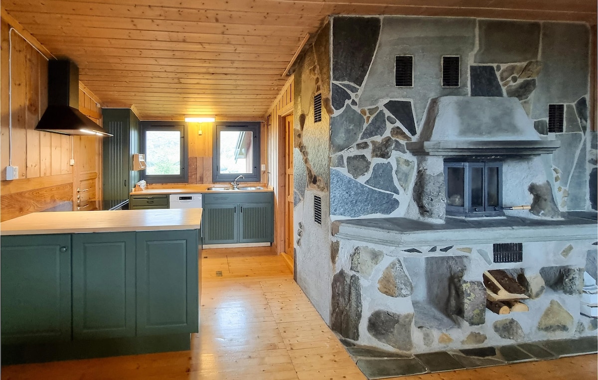 Sjusjøen的迷人房源，配有桑拿房和3间