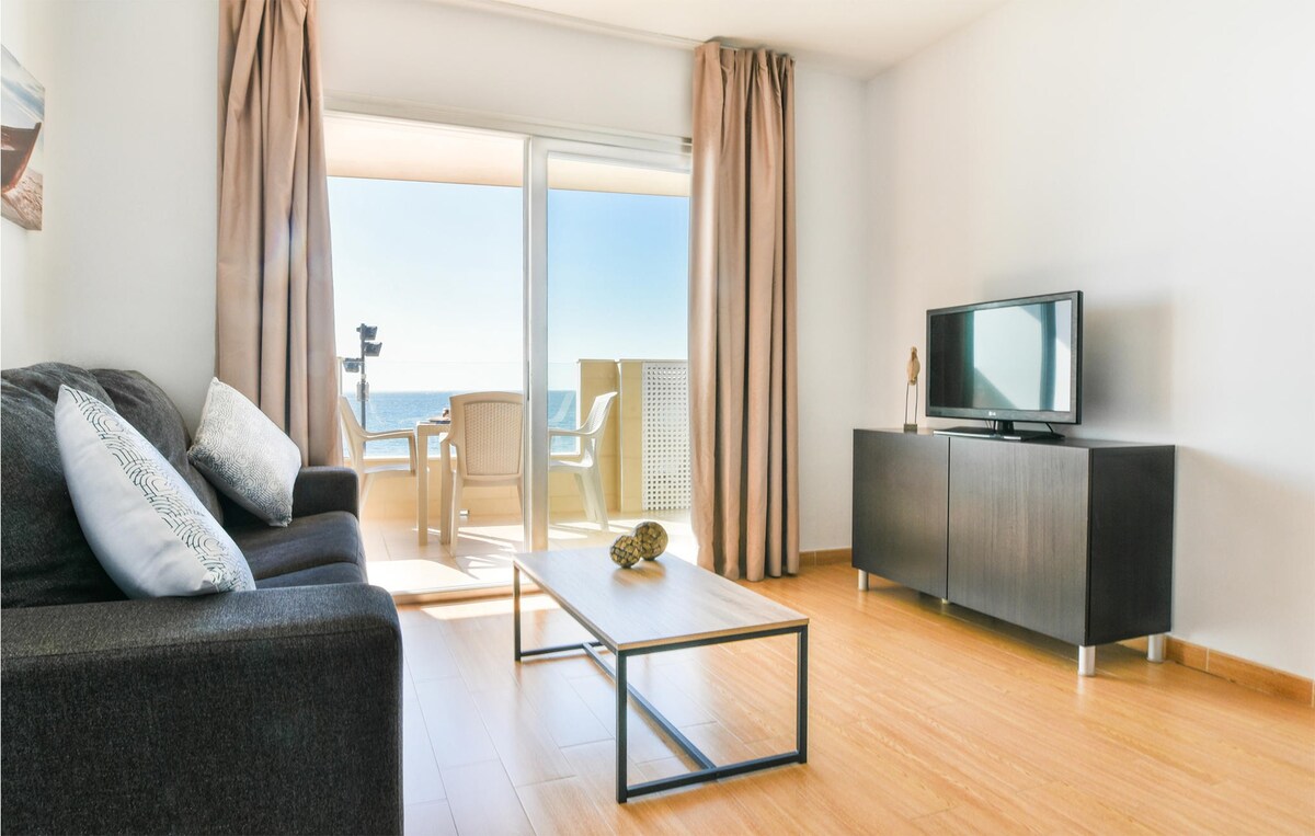 Awesome apartment in Fuengirola and 2 Bedrooms