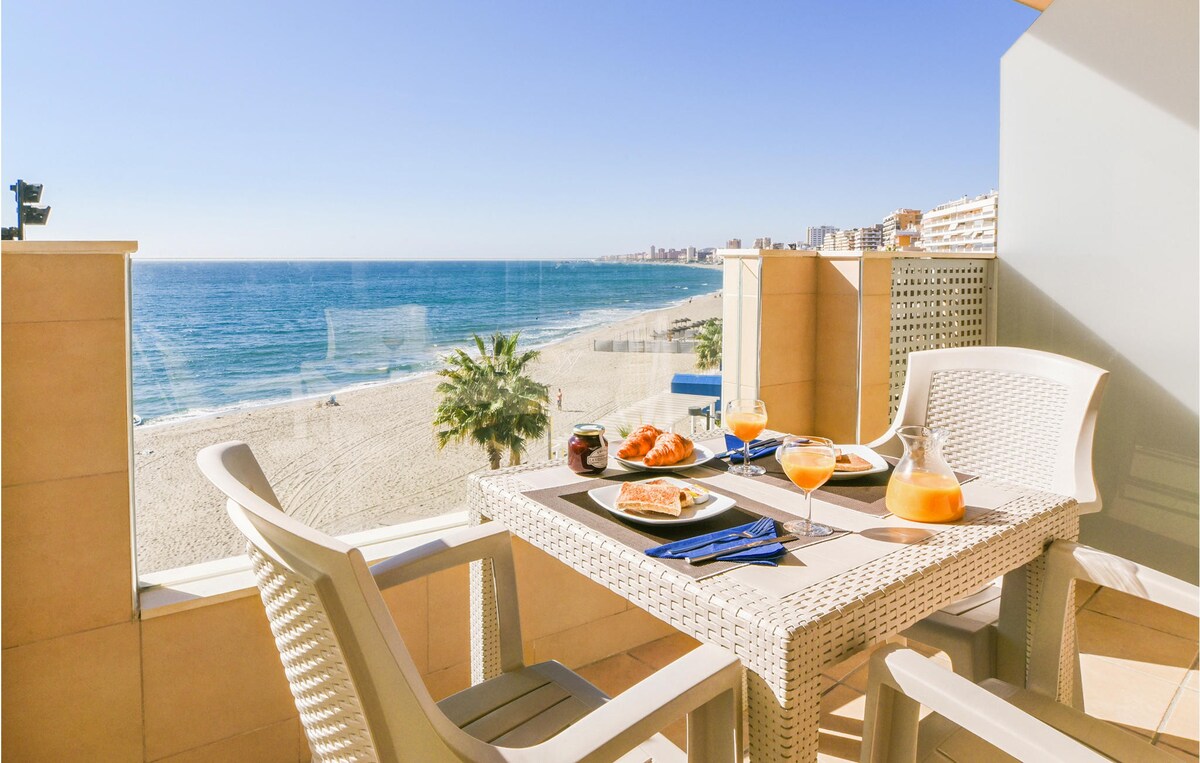 Awesome apartment in Fuengirola and 2 Bedrooms