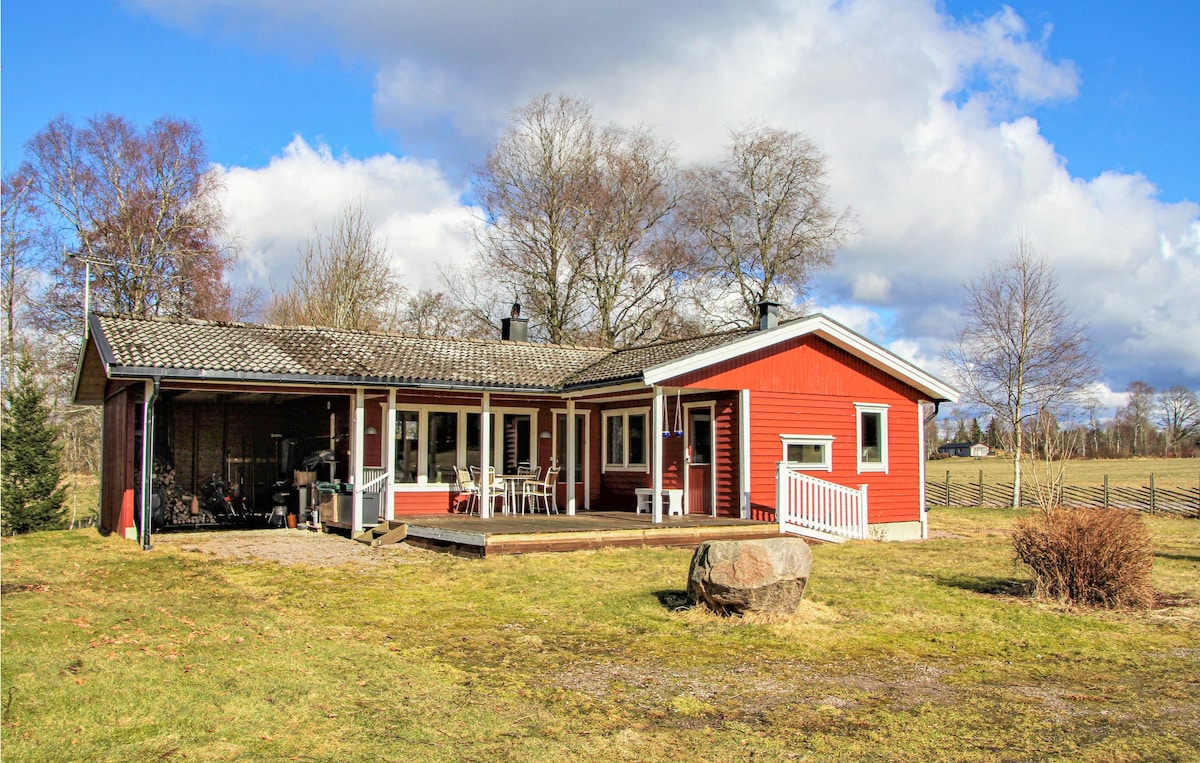 Amazing home in Långaryd with WiFi