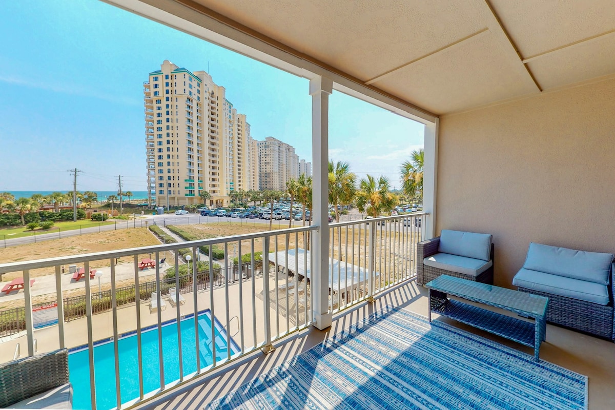 Stunning 1BR Oceanview 3rd-Floor | Balcony