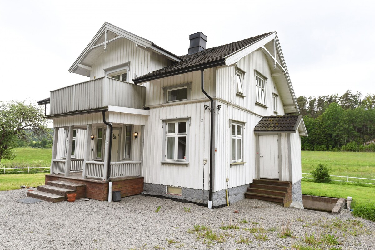 Spacious holiday home in Strömstad, West coast