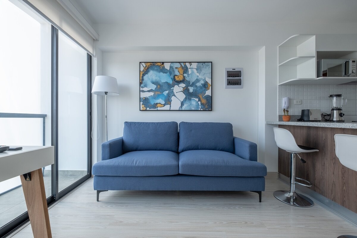 iH * |巴兰科附近的全新1卧室公寓，可欣赏城市景观