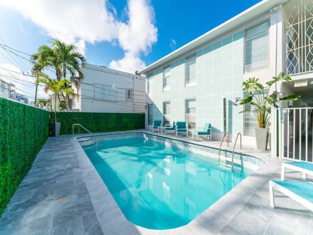 可爱的2卧室公寓，步行6分钟即可抵达迈阿密海滩厨房泳池